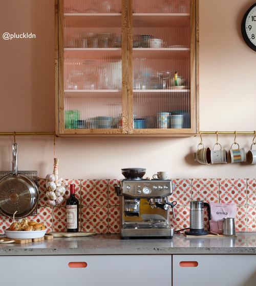 Neisha Crosland Atlas Pine Flower Paprika Red and Pink Kitchen Tiles Neisha Crosland Atlas Pine Flower Paprika Red and Pink Kitchen Tiles