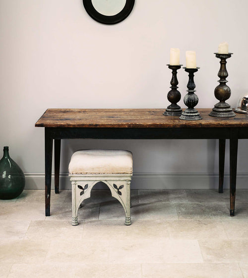 Orient 40x40 Tumbled Edge, Tumbled and Unfilled Cut Samples